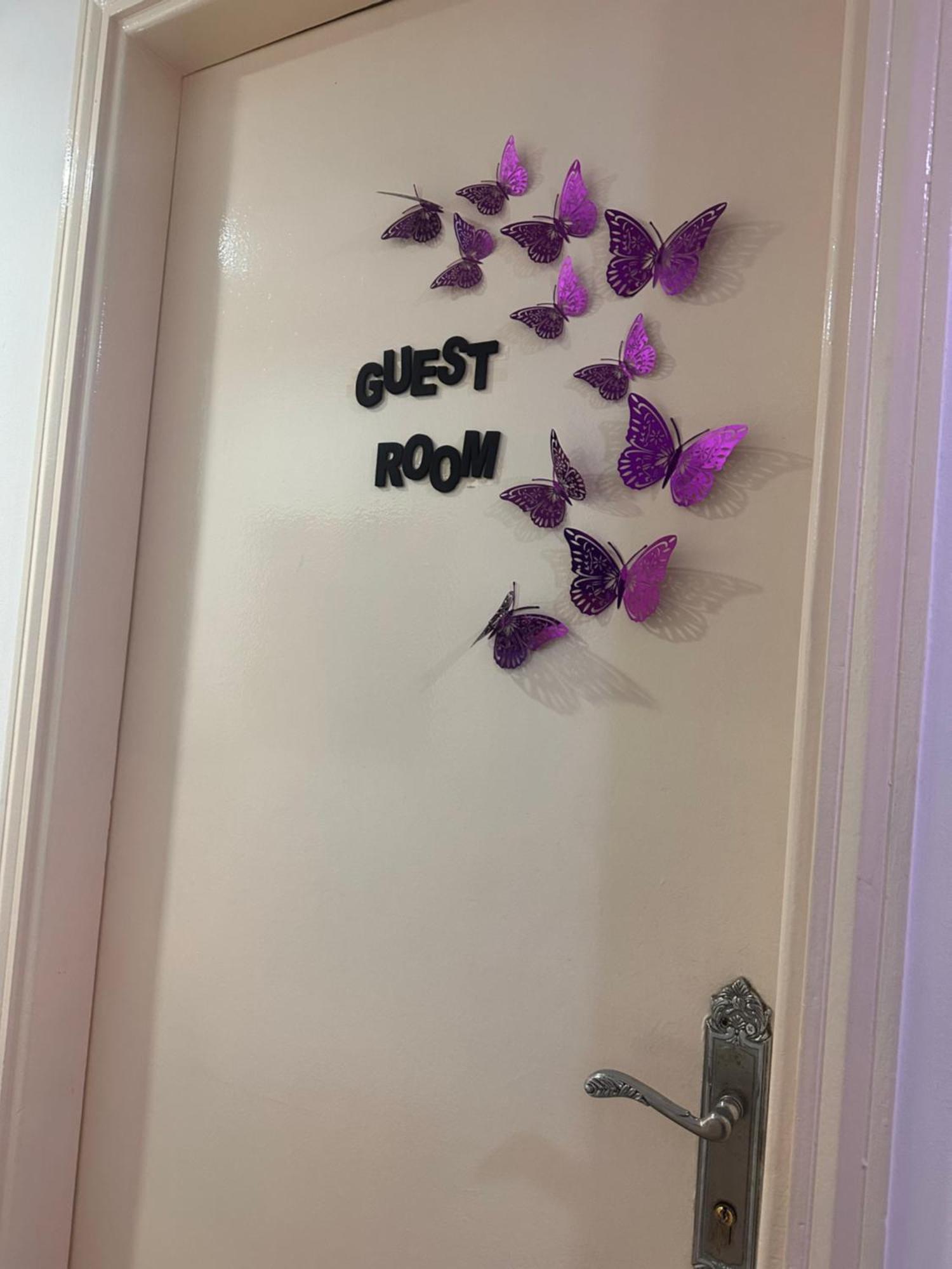 アブダビThe Purple Placeアパートメント エクステリア 写真